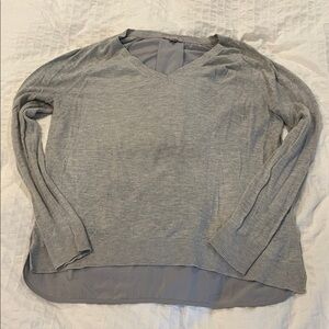 Banana Republic Mixed Media V-neck Sweater Size M